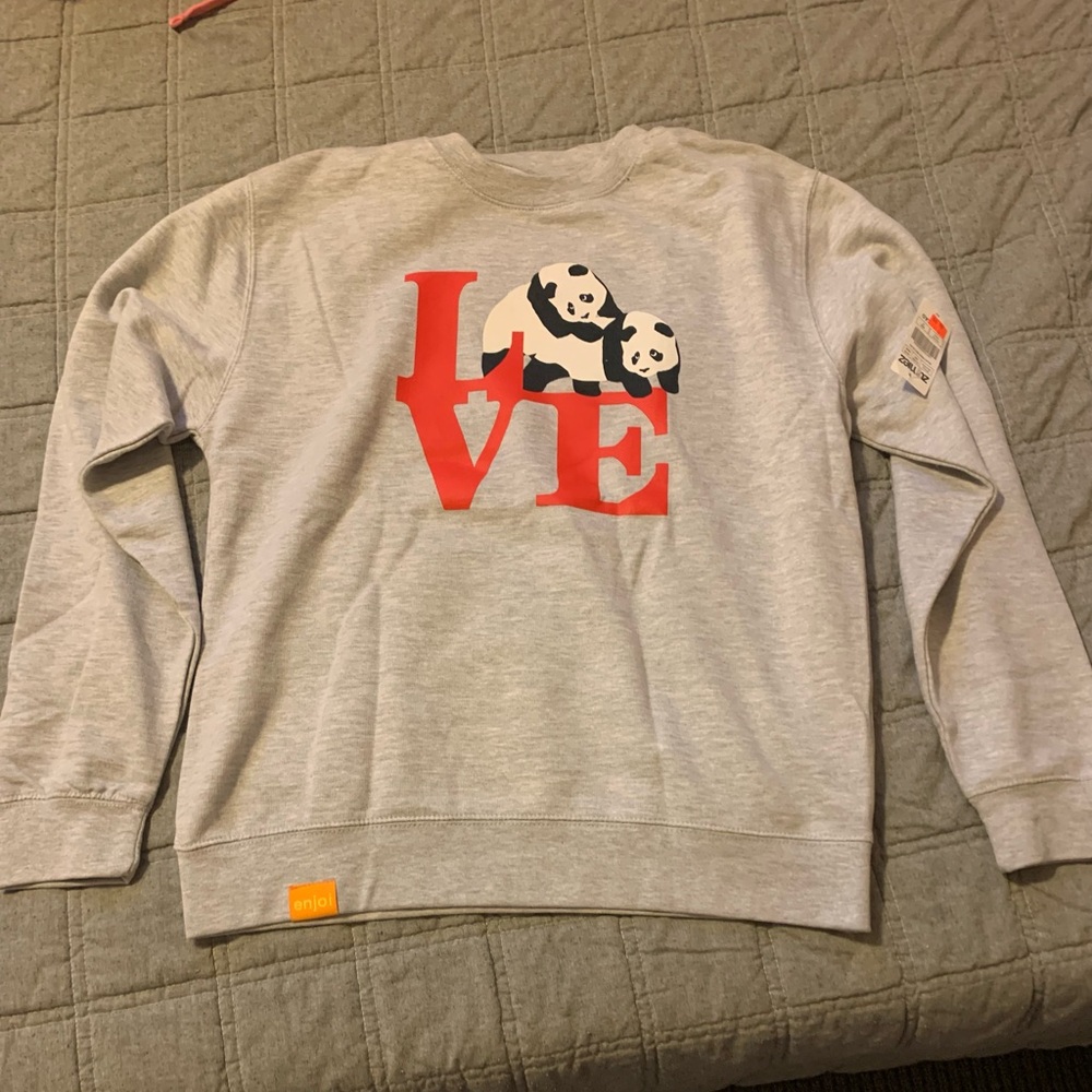 Enoji sweater